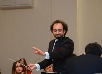 Məşhur pedaqoq və pianoçu Aytəkin Həsənovanın xatirəsinə həsr edilmiş kitabın təqdimatı və klassik musiqi gecəsi keçirilib (FOTO)