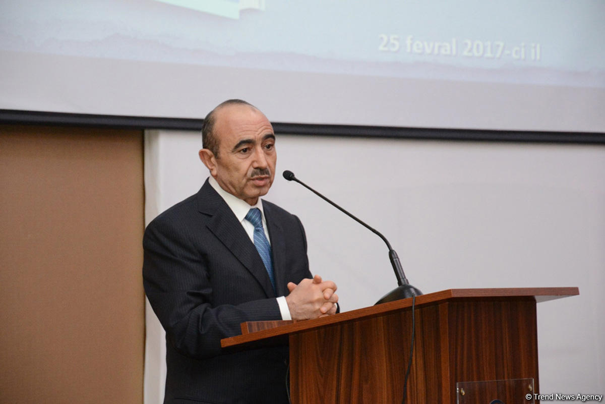 Əli Həsənov: İstəyirik ki, bütün bəşəriyyət Xocalı soyqırımını törədənlərə nifrət etsin (FOTO) (YENİLƏNİB)