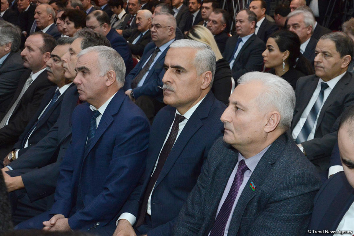 Əli Həsənov: İstəyirik ki, bütün bəşəriyyət Xocalı soyqırımını törədənlərə nifrət etsin (FOTO) (YENİLƏNİB)