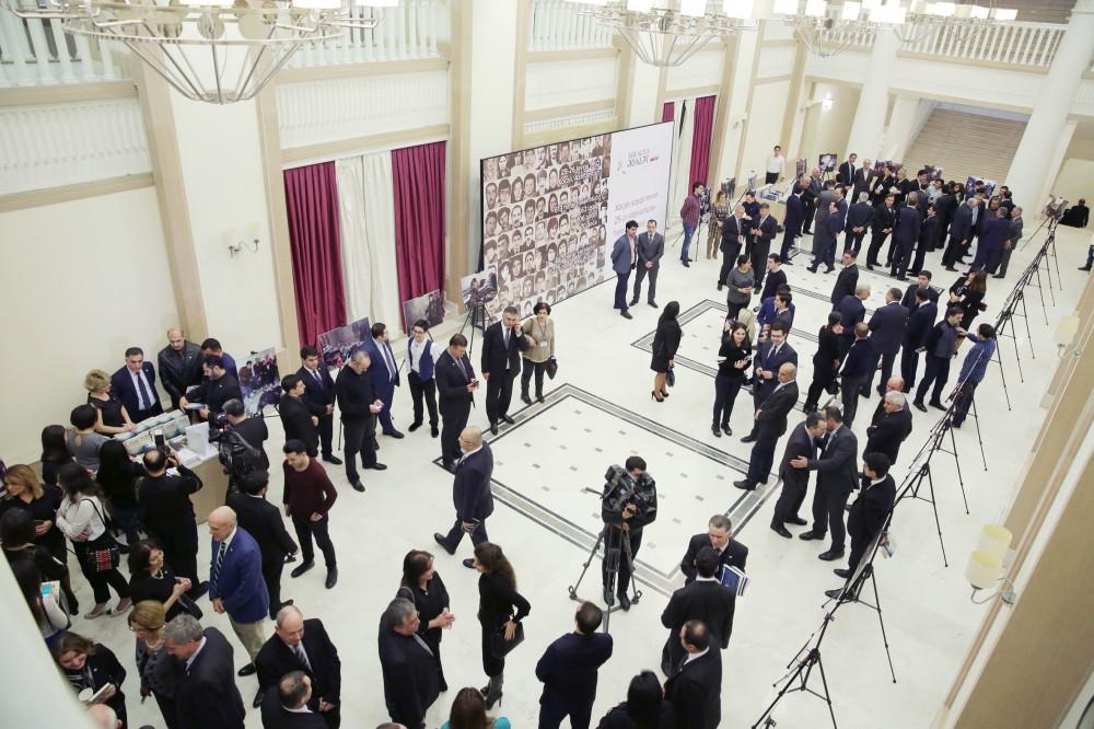 Heydər Əliyev Fondunun vitse-prezidenti Leyla Əliyeva  “Sonsuz dəhliz” filminin nümayişində iştirak edib (FOTO)