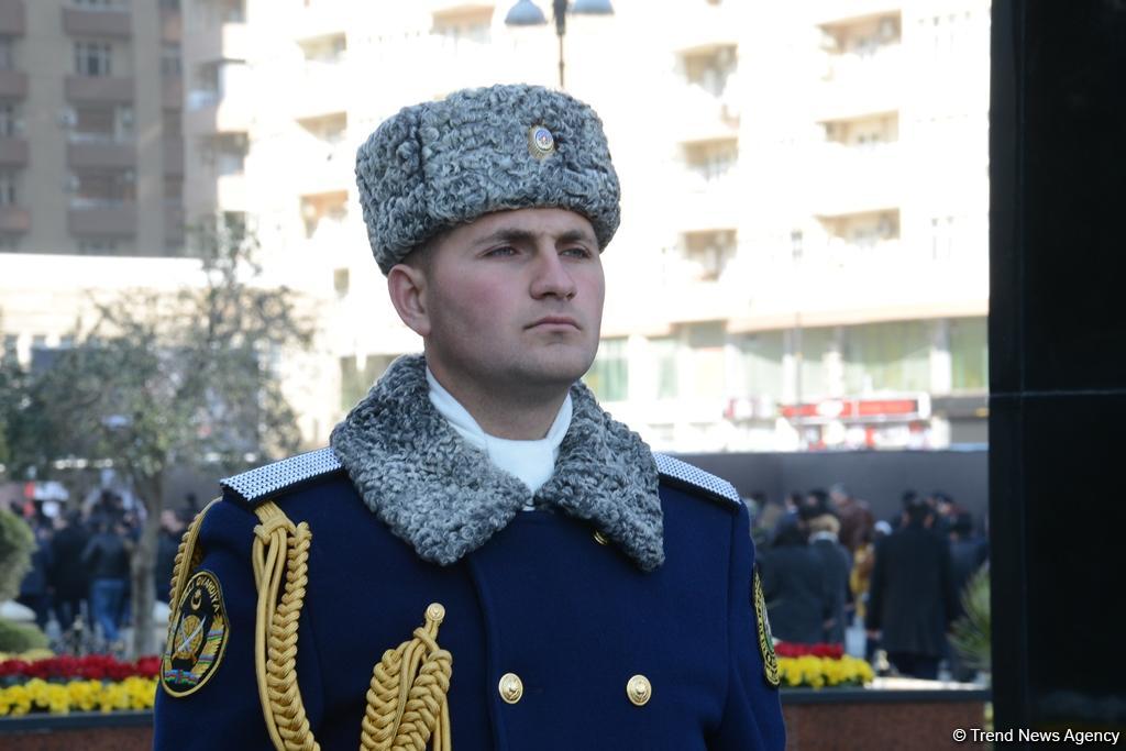 Azərbaycan ictimaiyyəti Xocalı soyqırımı qurbanlarının xatirəsini yad edir (FOTO)