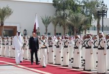 Prezident İlham Əliyevin Qətərdə rəsmi qarşılanma mərasimi olub (FOTO) (YENİLƏNİB)