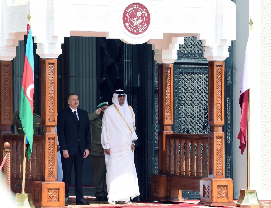 Prezident İlham Əliyevin Qətərdə rəsmi qarşılanma mərasimi olub (FOTO) (YENİLƏNİB)