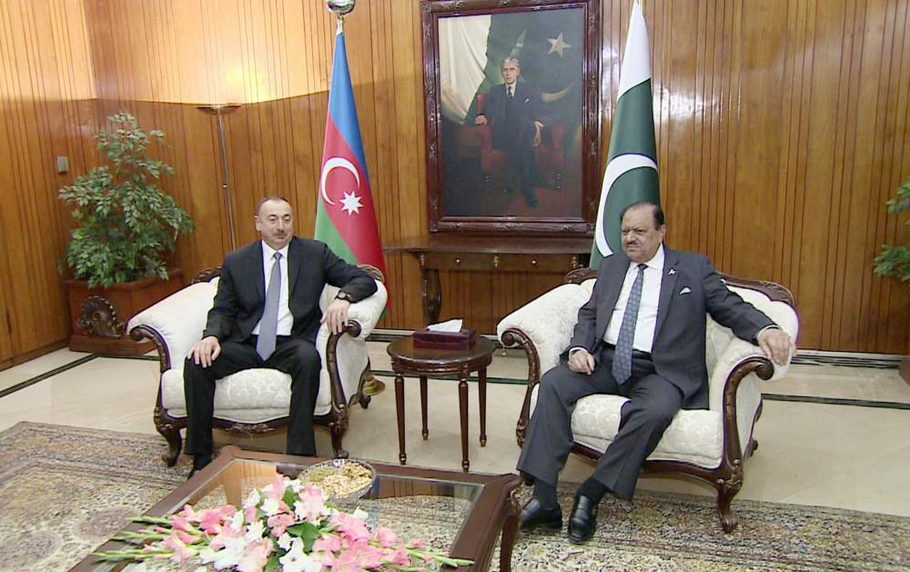 Azərbaycan Prezidenti pakistanlı həmkarı ilə görüşüb (FOTO) (YENİLƏNİB)