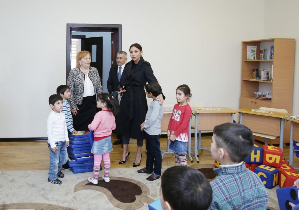 Azərbaycanın Birinci vitse-prezidenti Bilgəhdəki inteqrasiya təlimli internat məktəbinin yenidənqurmadan sonra açılışında iştirak edib (FOTO)