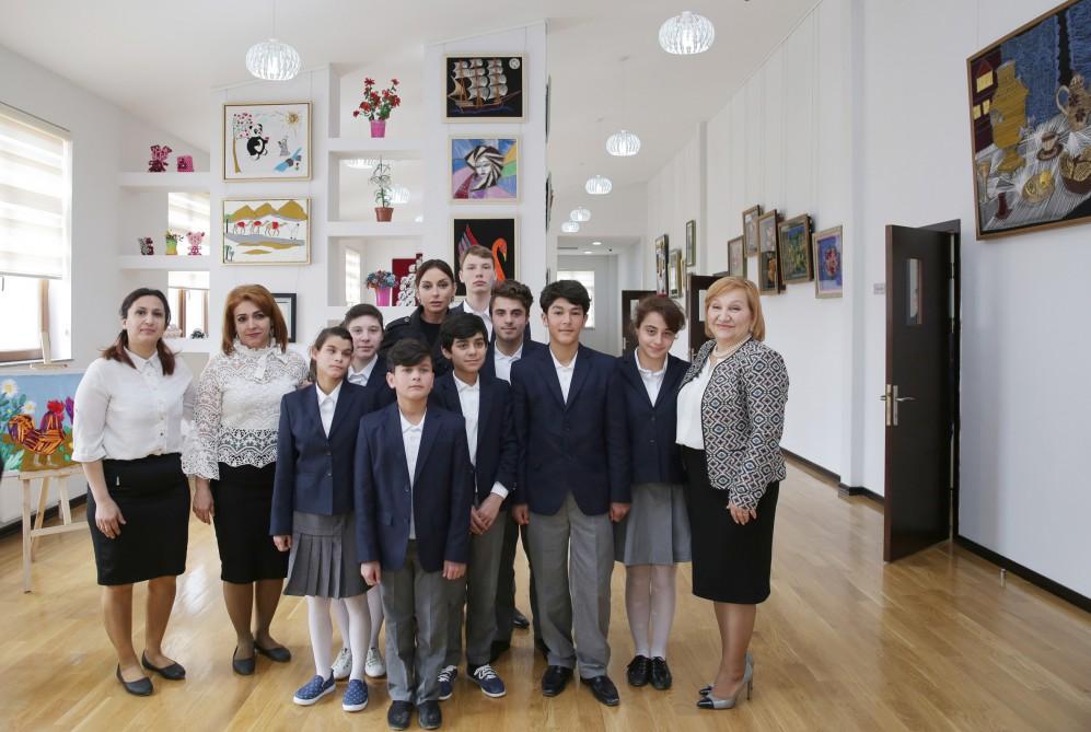 Azərbaycanın Birinci vitse-prezidenti Bilgəhdəki inteqrasiya təlimli internat məktəbinin yenidənqurmadan sonra açılışında iştirak edib (FOTO)
