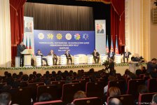 Bakıda "Terrorçuluğa, ekstremizmə və radikalizmə qarşı mübarizədə gənclərin rolu" mövzusunda konfrans keçirilib (FOTO)