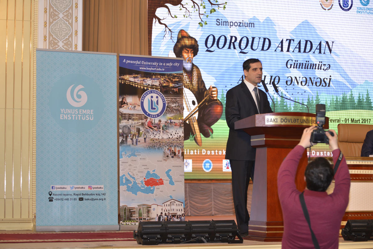 BDU-da “Qorqud atadan günümüzə aşıqlıq ənənəsi” simpoziumu başlayıb (FOTO)