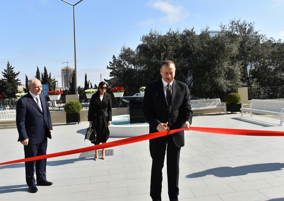 Prezident İlham Əliyev və Birinci xanım Mehriban Əliyeva "Ürək Mərkəzi"nin açılışında iştirak ediblər (FOTO) (YENİLƏNİB-2)
