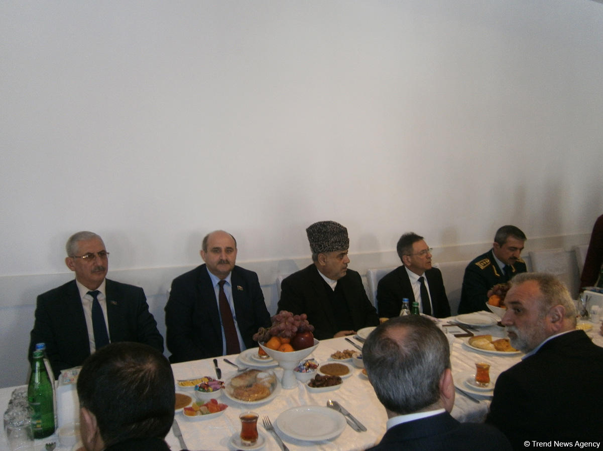 Milli Qəhrəman Çingiz Qurbanovun xatirəsinə həsr olunmuş anım mərasimi keçirilib (FOTO)