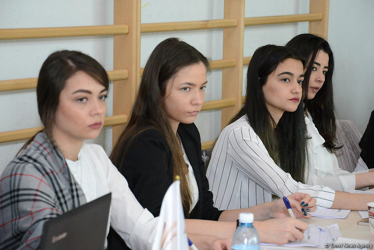 Bədii gimnastika üzrə bölgələrarası “Novruz Atəşi” və I Zirə Kuboku keçirilib (FOTO)