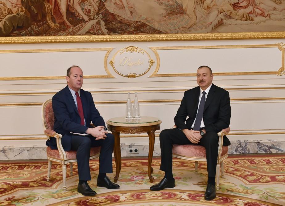 Prezident İlham Əliyev “Airbus” şirkətinin müdafiə və kosmik sistemlər üzrə icraçı vitse-prezidenti ilə görüşüb (FOTO) (YENİLƏNİB)