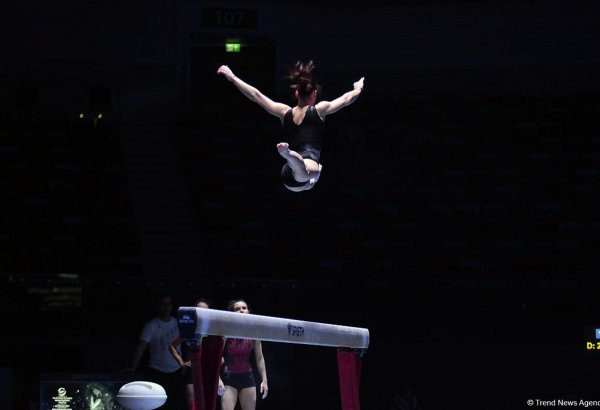 Bakıda idman gimnastikası üzrə Dünya Kuboku iştirakçılarının podium məşqləri başlayıb (FOTO)