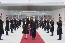 Prezident İlham Əliyevin Fransaya rəsmi səfəri başa çatıb (FOTO)