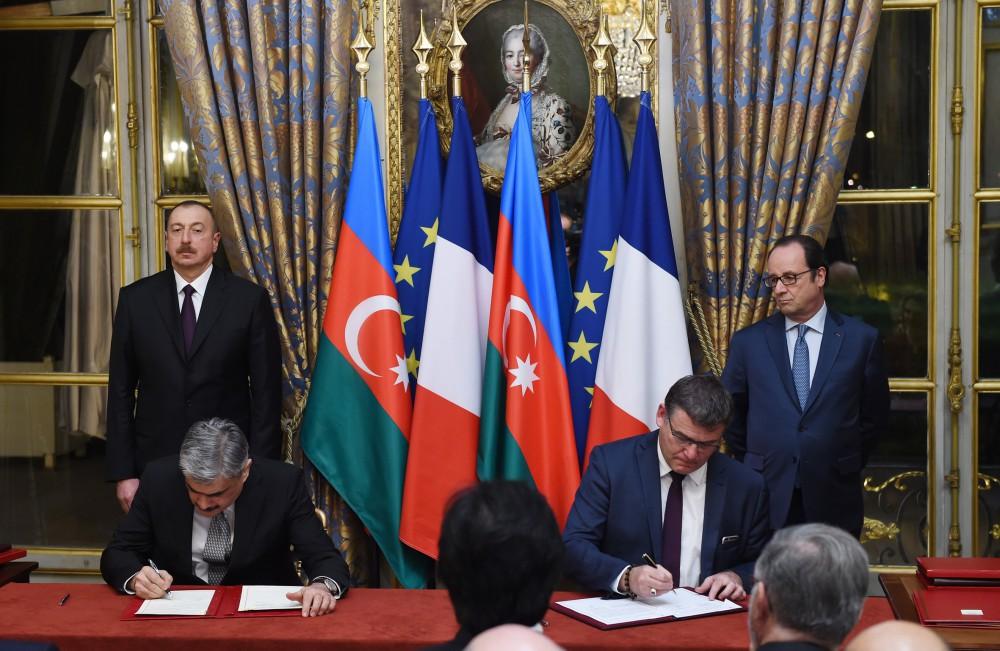 Azərbaycan-Fransa sənədləri imzalanıb (FOTO)