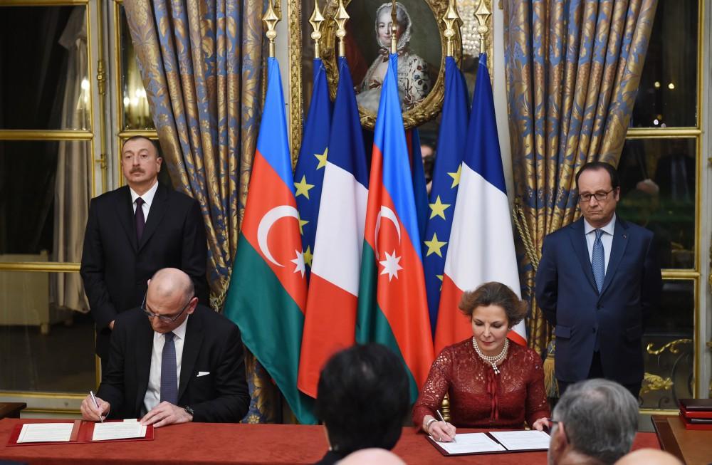 Azərbaycan-Fransa sənədləri imzalanıb (FOTO)