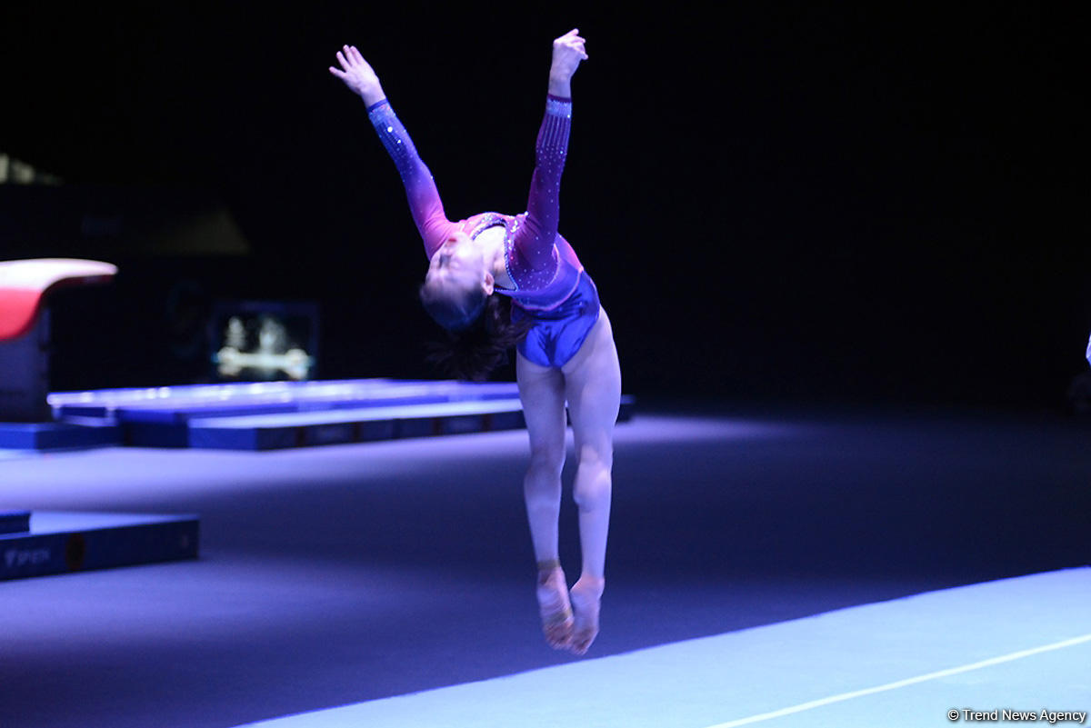 Bakıda idman gimnastikası üzrə Dünya Kuboku iştirakçılarının podium məşqləri başlayıb (FOTO)