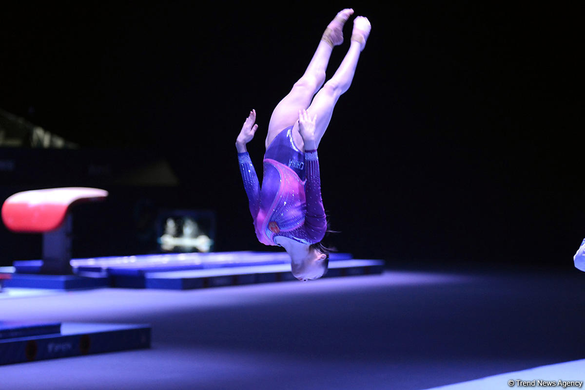 Bakıda idman gimnastikası üzrə Dünya Kuboku iştirakçılarının podium məşqləri başlayıb (FOTO)
