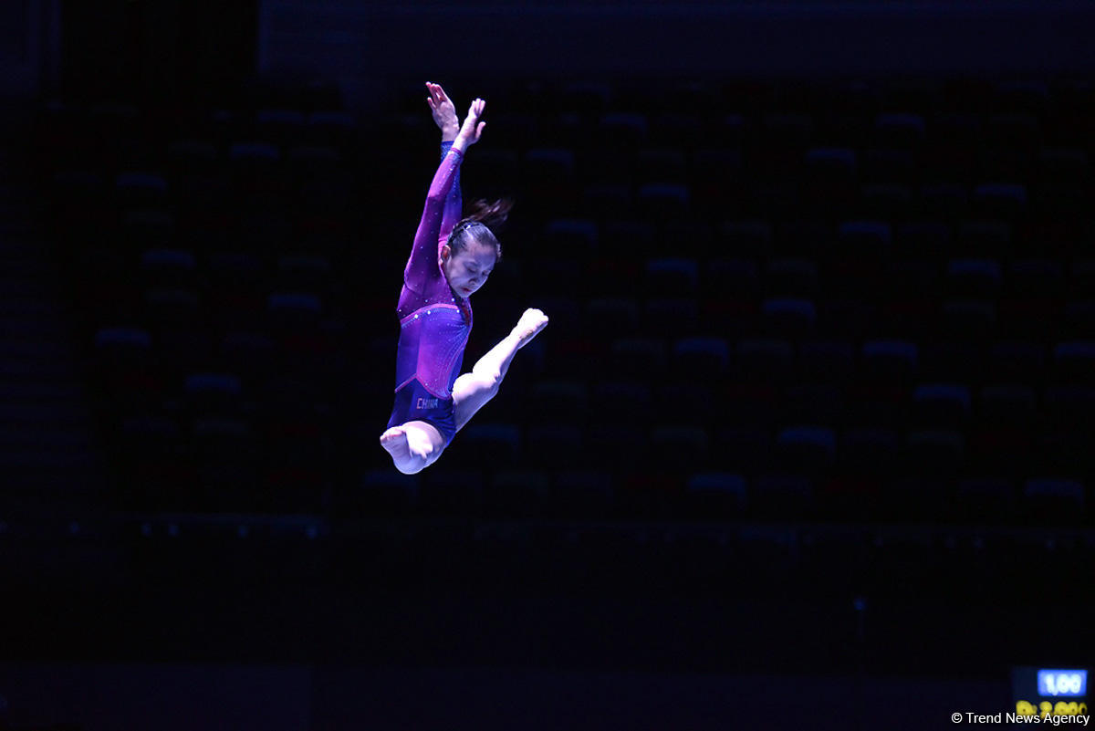Bakıda idman gimnastikası üzrə Dünya Kuboku iştirakçılarının podium məşqləri başlayıb (FOTO)