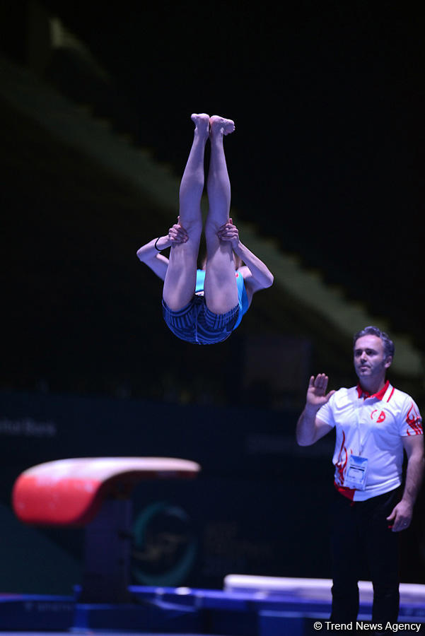 Bakıda idman gimnastikası üzrə Dünya Kuboku iştirakçılarının podium məşqləri başlayıb (FOTO)