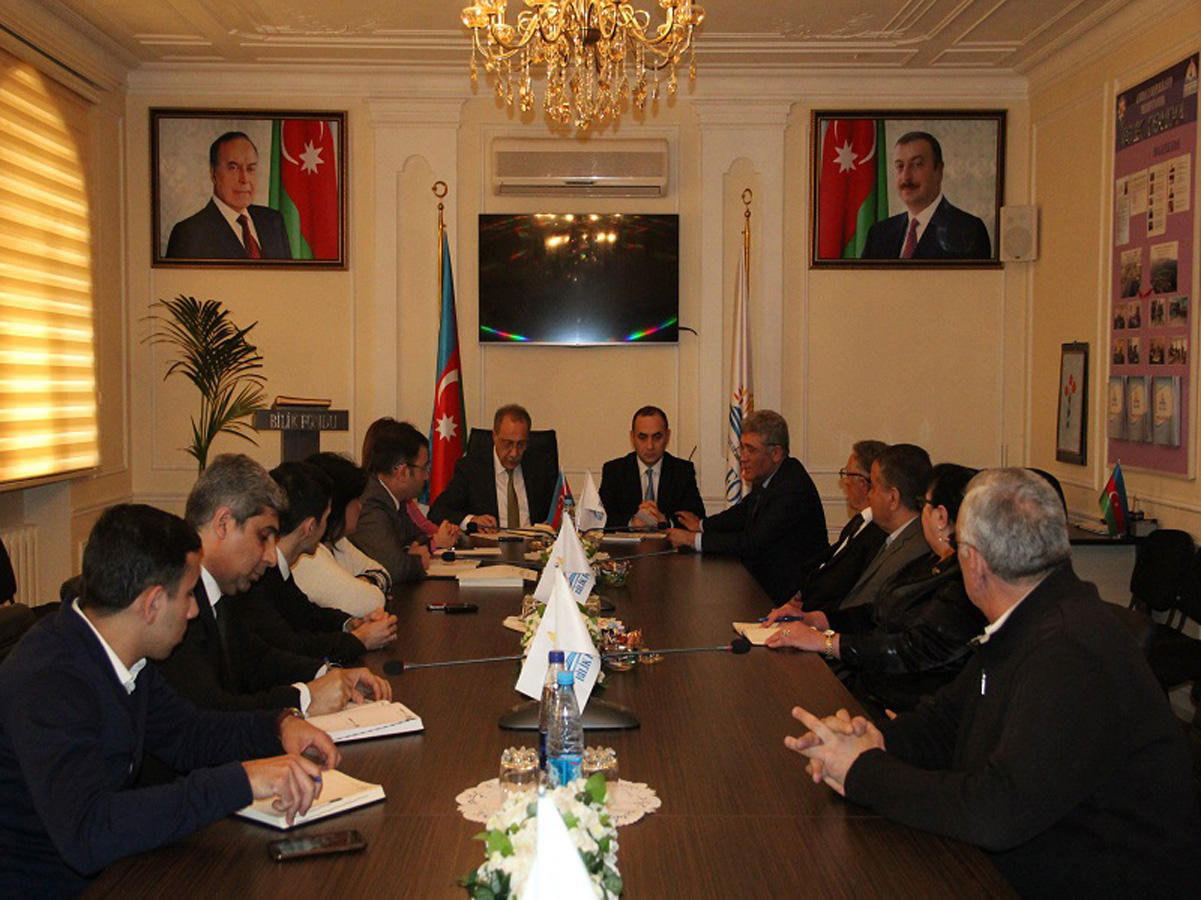 Nardaran əsilli elm adamları və din alimlərinin irsi öyrənilir (FOTO)