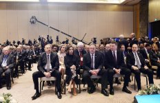 Prezident İlham Əliyev və xanımı V Qlobal Bakı Forumunda iştirak ediblər (YENİLƏNİB-4) (FOTO)
