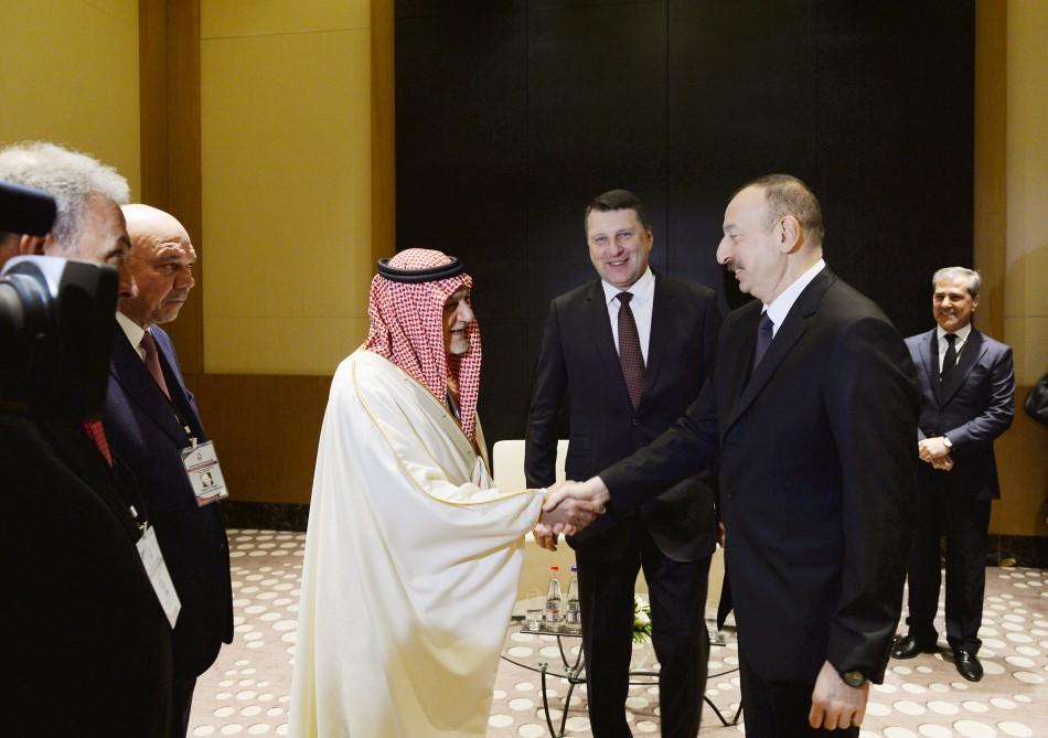 Prezident İlham Əliyev və xanımı V Qlobal Bakı Forumunda iştirak ediblər (YENİLƏNİB-4) (FOTO)