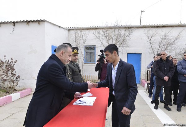 12, 6 və 14 saylı cəzaçəkmə müəssisələrindən 75 məhkum azadlığa buraxılıb (YENİLƏNİB 2) (FOTO)