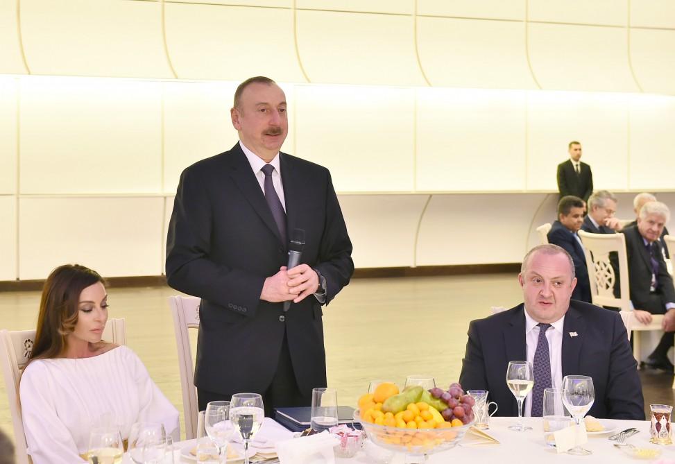 V Qlobal Bakı Forumunun iştirakçılarının şərəfinə ziyafət verilib (FOTO) (YENİLƏNİB 2)