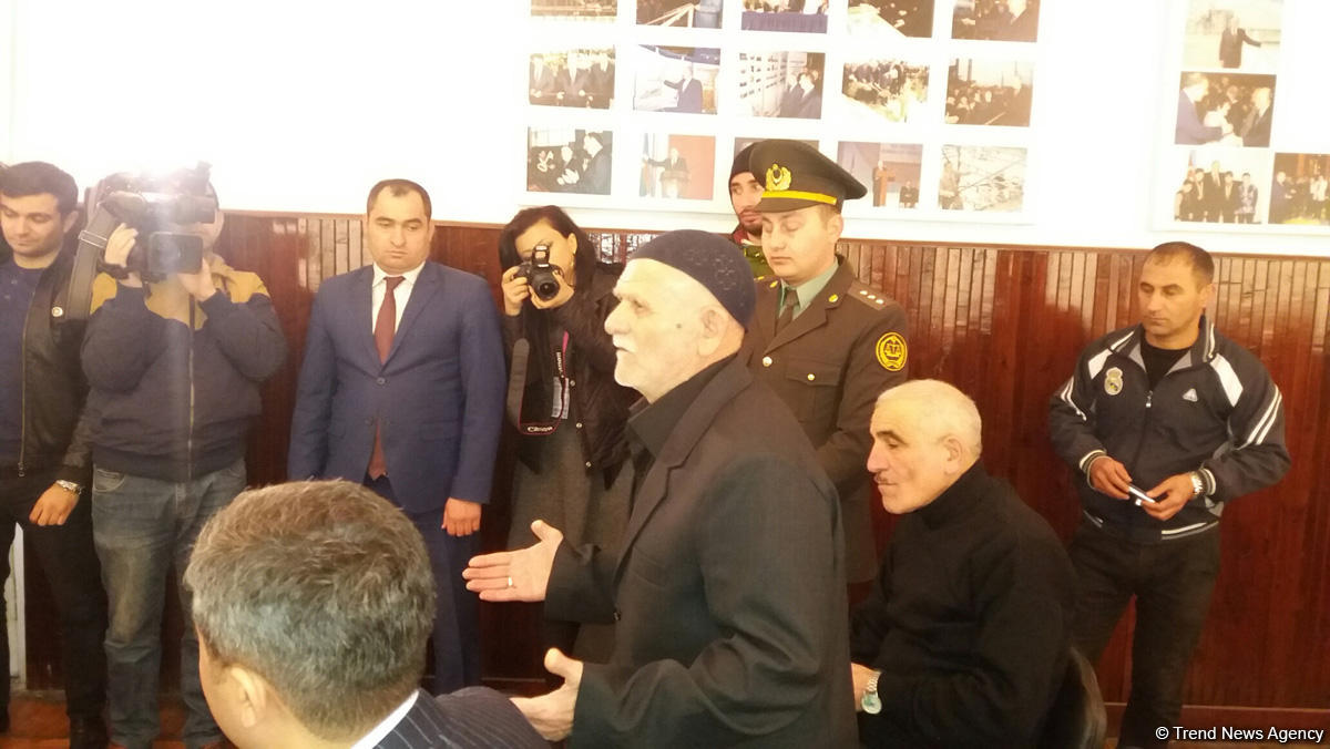 12, 6 və 14 saylı cəzaçəkmə müəssisələrindən 75 məhkum azadlığa buraxılıb (YENİLƏNİB 2) (FOTO)