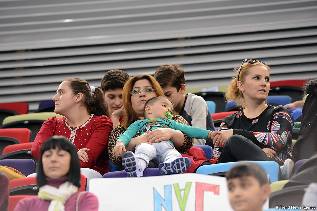 Bakıda idman gimnastikası üzrə Dünya Kubokunun ikinci günü başladı (FOTO)