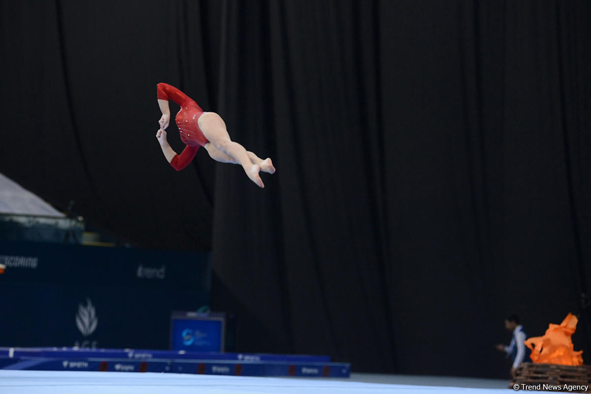 Bakıda idman gimnastikası üzrə Dünya Kubokunun dördüncü günü FOTOLARDA