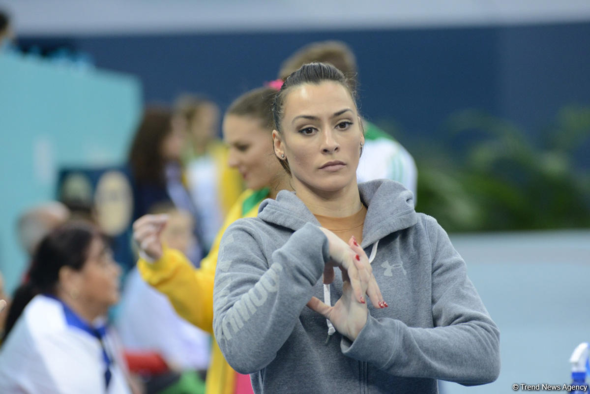 Bakıda idman gimnastikası üzrə Dünya Kubokunda final yarışlarının ikinci günü başladı (FOTO)