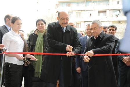 Azərbaycanda  yeni konsepsiyalı ilk kompleks - kitabxana açılıb (FOTO)