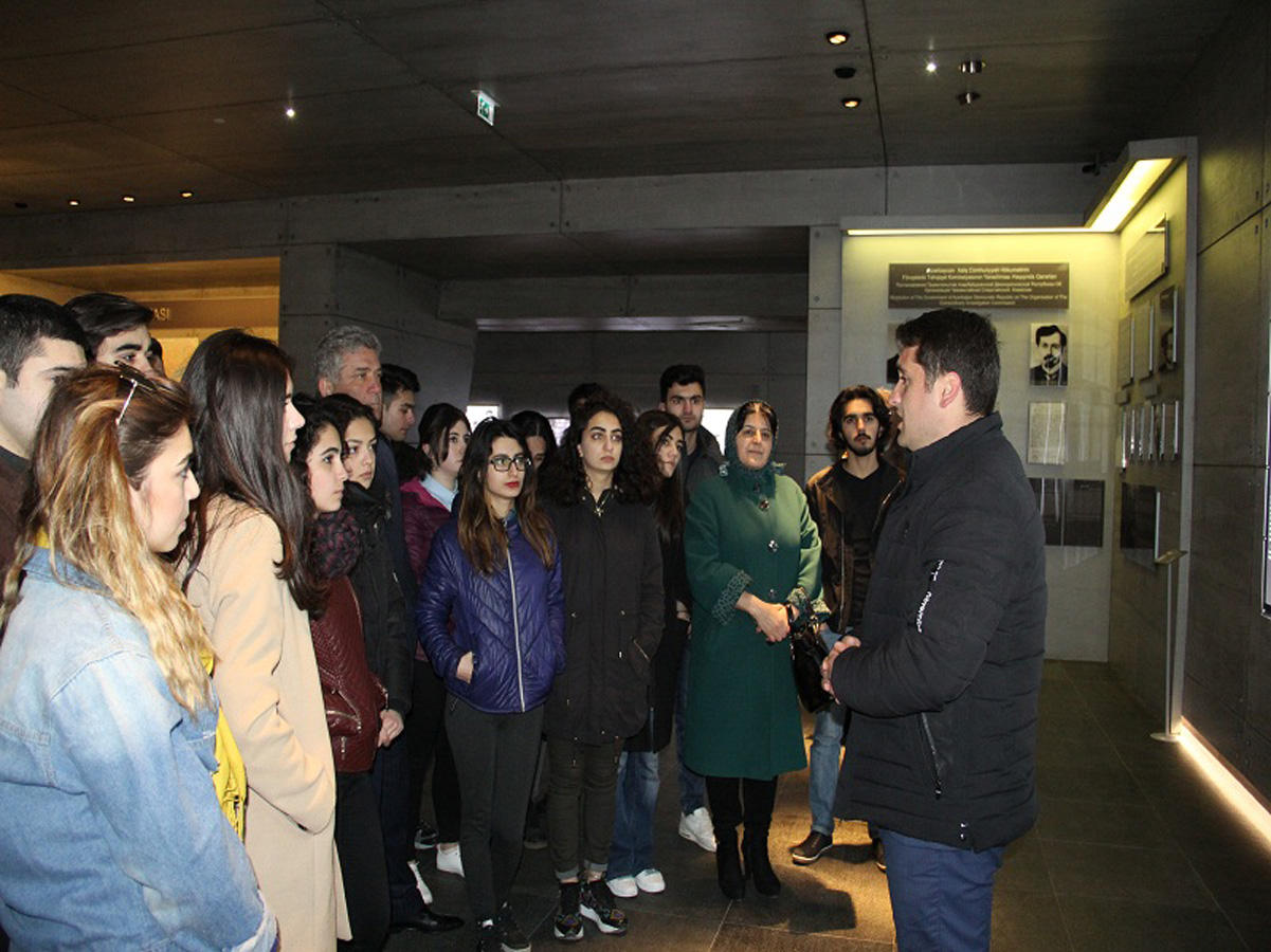Gənclər Quba Soyqırımı Memorial Kompleksini ziyarət ediblər (FOTO)