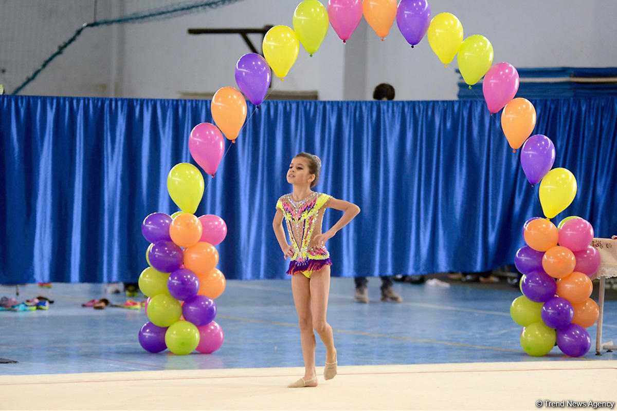 Bədii gimnastika üzrə "Zabrat Kuboku" açıq birinciliyi keçirilib (FOTO)