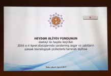 Birinci vitse-prezident Mehriban Əliyeva aprel döyüşləri zamanı Azərbaycan Ordusunun yaralanmış bir qrup əsgər və zabiti ilə görüşüb (FOTO) (YENİLƏNİB)
