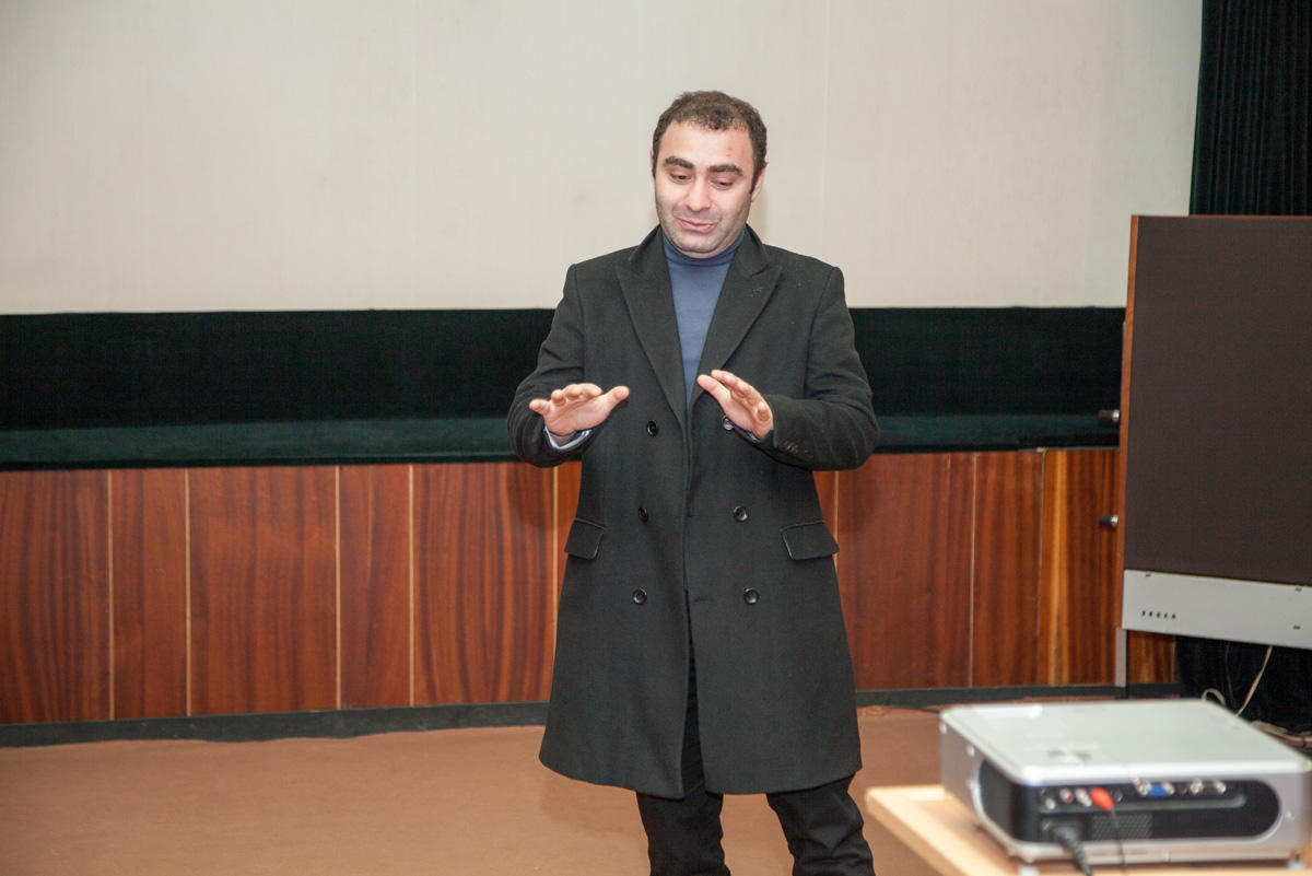 İkinci Buktreyler Festivalı iştirakçıları üçün master klasslar keçirilib (FOTO)