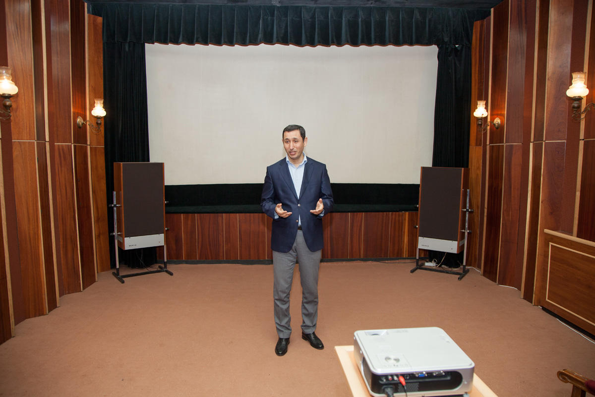 İkinci Buktreyler Festivalı iştirakçıları üçün master klasslar keçirilib (FOTO)