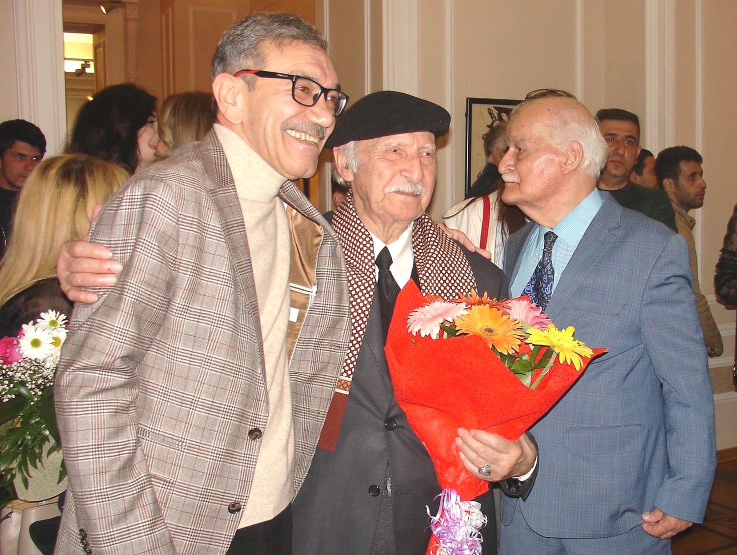 Azərbaycanın Xalq rəssamı Altay Hacıyev vəfat edib (FOTO)