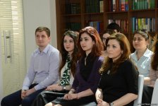 İslam Həmrəyliyi Oyunlarının könüllüləri ilə işləyən psixoloqlara sertifikatlar verilib (FOTO)