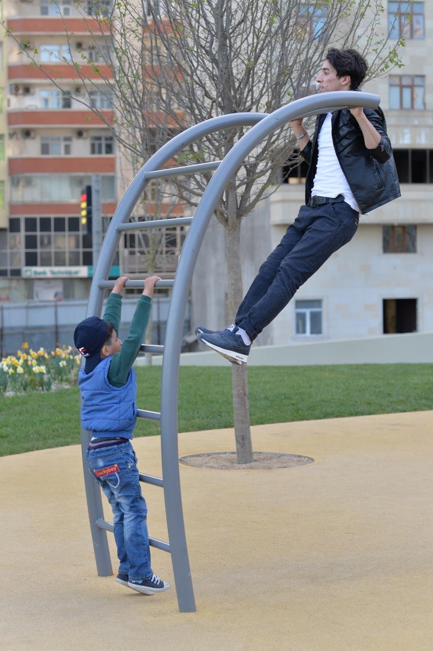 2016-cı ilin aprel döyüşlərində yaralanmış əsgər və zabitlər Mehriban Əliyevanın təşəbbüsü ilə yüksək texnologiyalı protezlərlə təmin edilib (FOTO/VİDEO)