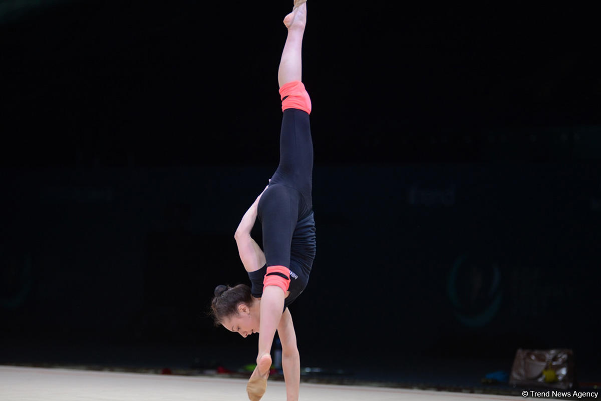 Bakıda bədii gimnastika üzrə Dünya Kuboku iştirakçılarının podium məşqləri başlayıb (FOTO)