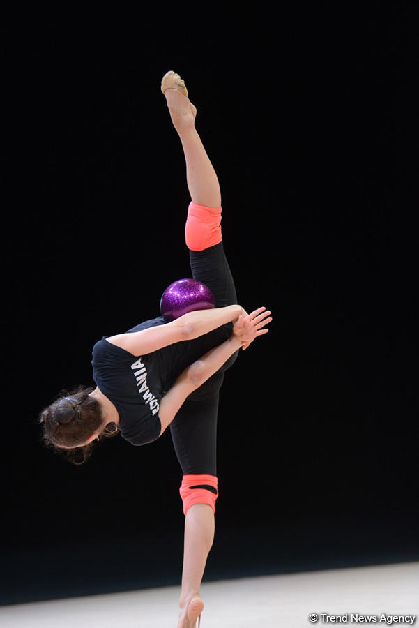 Bakıda bədii gimnastika üzrə Dünya Kuboku iştirakçılarının podium məşqləri başlayıb (FOTO)