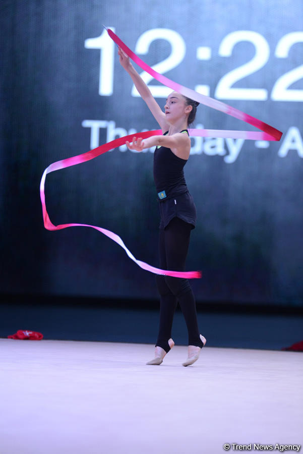 Bakıda bədii gimnastika üzrə Dünya Kuboku iştirakçılarının podium məşqləri başlayıb (FOTO)