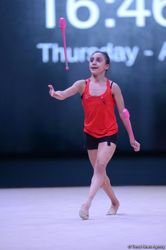 Bakıda bədii gimnastika üzrə Dünya Kuboku iştirakçılarının podium məşqləri başlayıb (FOTO)