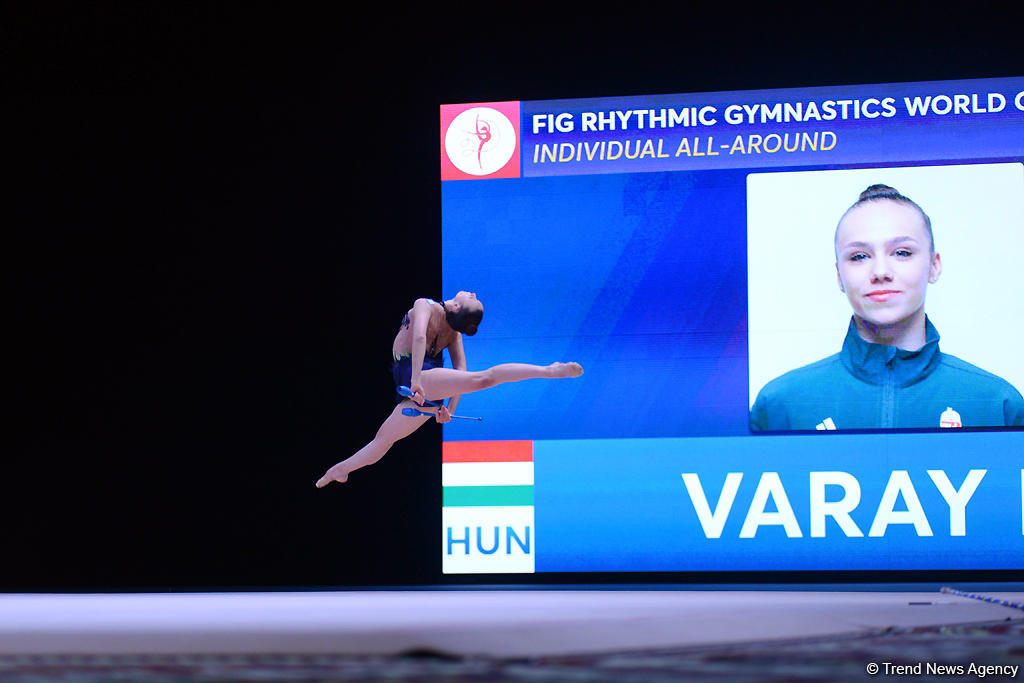 Bədii gimnastika üzrə Dünya Kuboku yarışlarında ən yaxşı məqamlar - ikinci gün (FOTO)