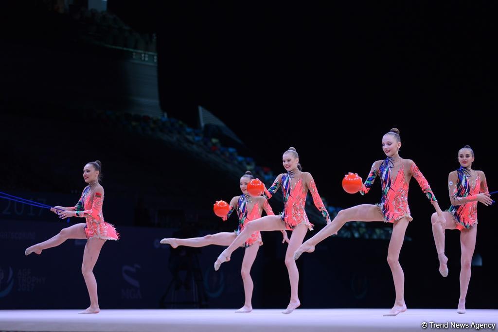 Bədii gimnastika üzrə Dünya Kuboku yarışlarında ən yaxşı məqamlar - ikinci gün (FOTO)