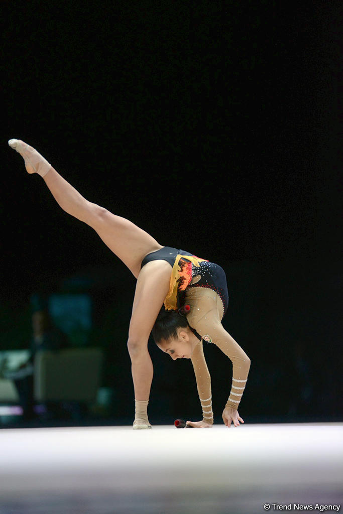 Bədii gimnastika üzrə Dünya Kuboku yarışlarında (FOTO)