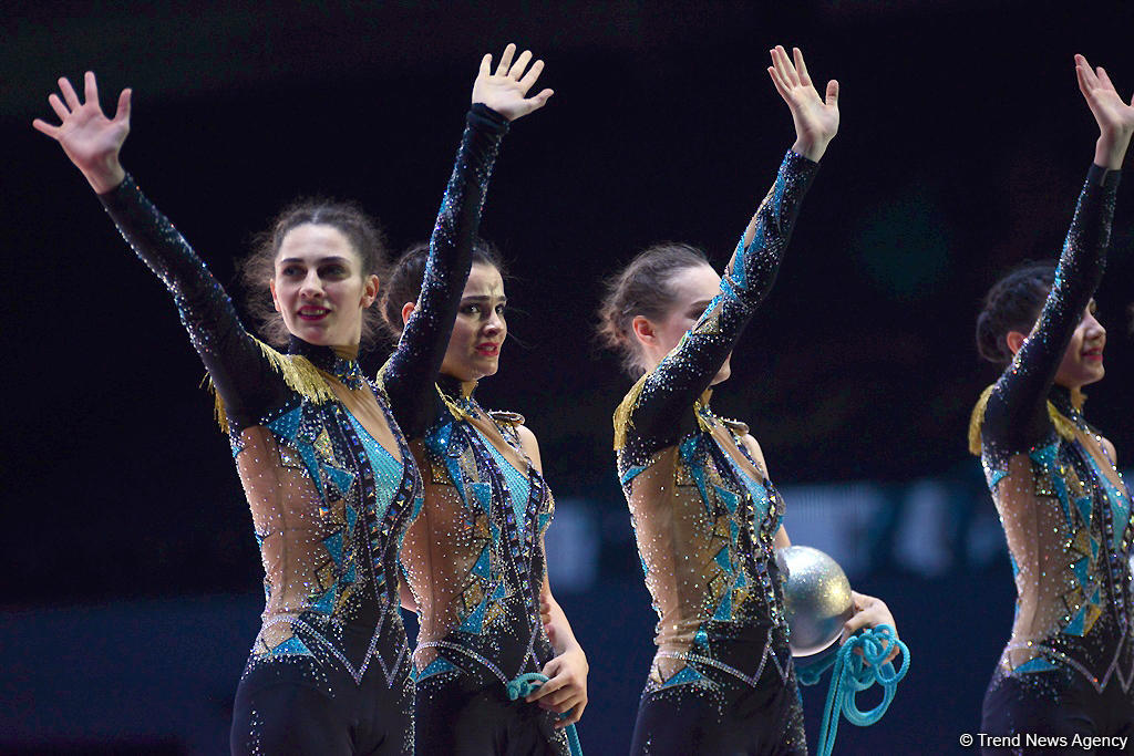 Bədii gimnastika üzrə Dünya Kuboku yarışlarında (FOTO)